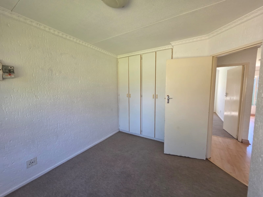 To Let 2 Bedroom Property for Rent in Pellissier Free State